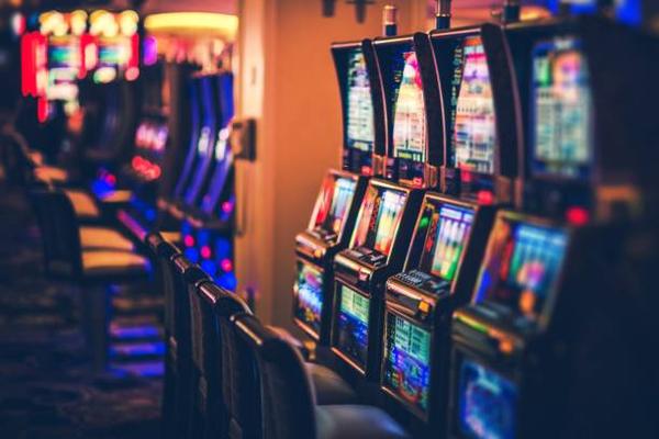 A Detailed Look at Choosing online casino Singapore For convenient online play